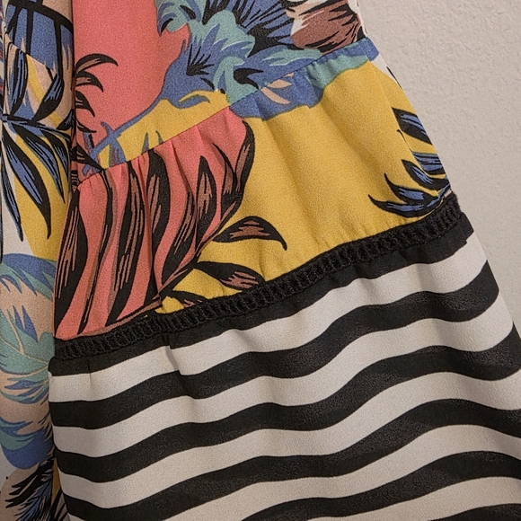 Valerie Stevens Tropical Blouse Top Bell Sleeves Resort Vacation Women's XL - Picture 8 of 12